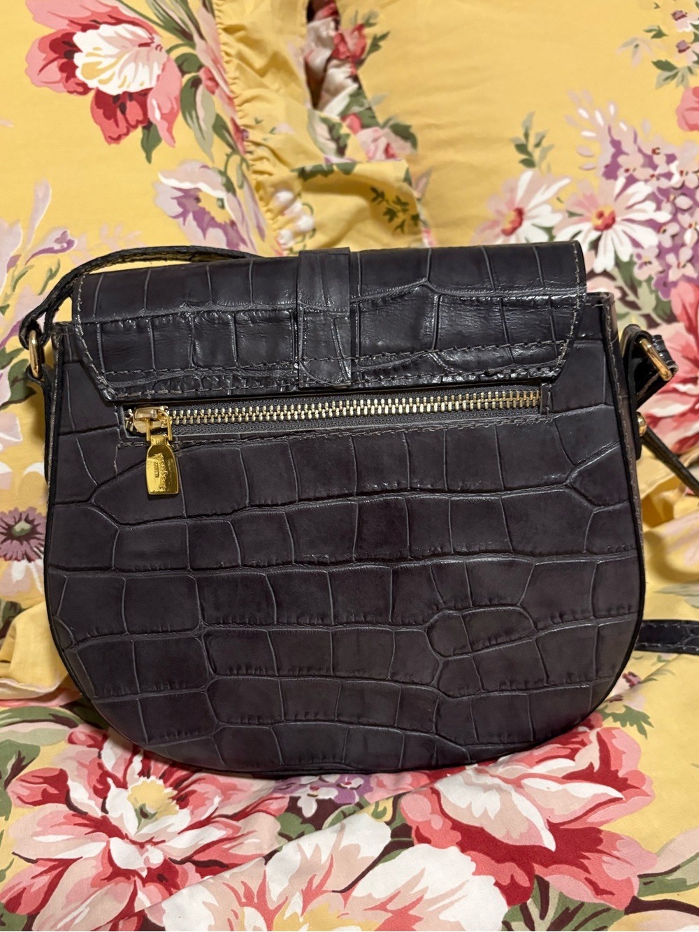Pratesi Firenze Gunmetal Italian Crossbody Bag with  Gold Hardware - Picture 3 of 16